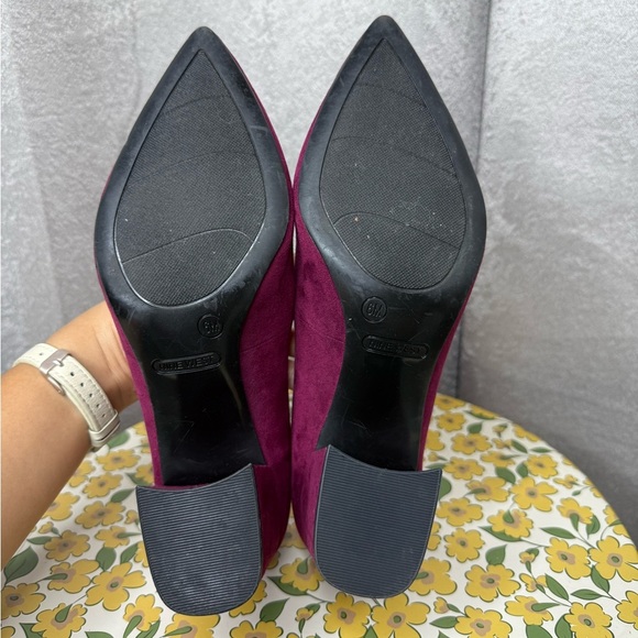 Nine West Burgundy Suede Pointed Toe Block Heel Pumps Sz 6M - Picture 8 of 11